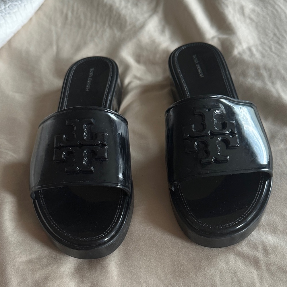 Tory Burch Black Slide jelly Sandals. Size 9